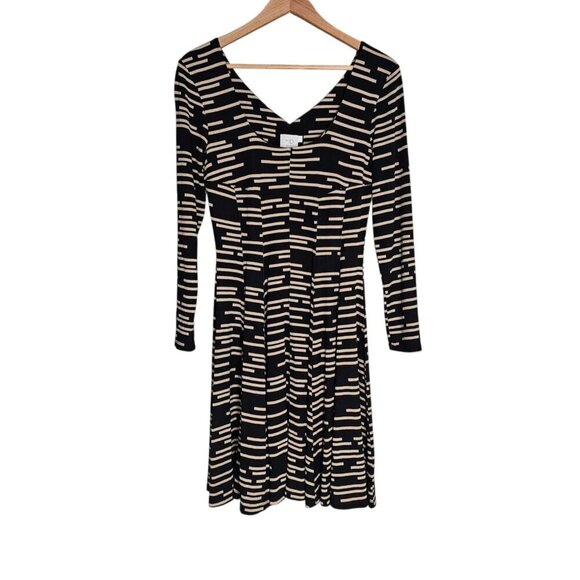 Women's - Anthropologie HD in Paris Saraid Scoop Neck Swing Dress, Size Medium - Picture 3 of 9